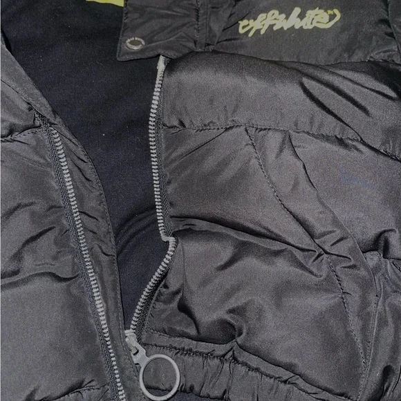 Script Logo Kids Puffer Jacket |OFF-WHITE| Black & Yellow - Picture 7 of 7